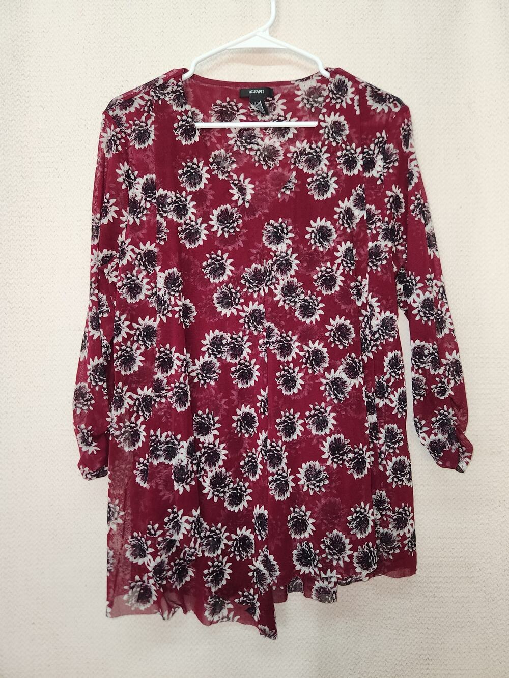 Alfani Maroon with Flower Long Sleeve Tunic